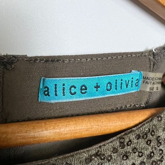 ALICE + OLIVIA OLIVE & GRAY SEQUIN EMBELLISHED SHEER PANEL BODYCON EVENING DRESS - Picture 6 of 8